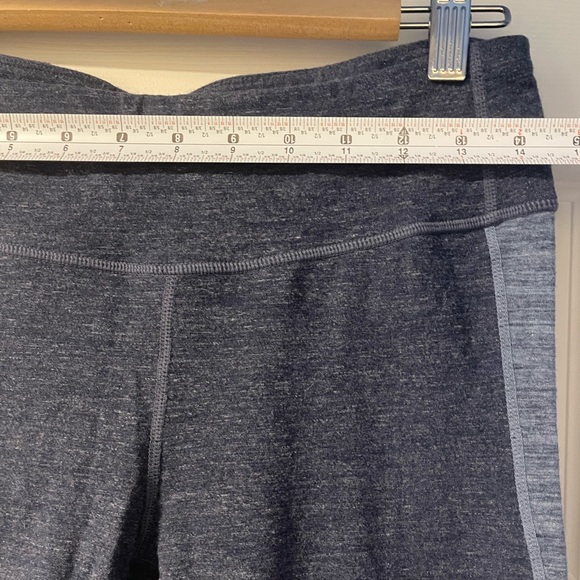 Gap Fit blue leggings - Picture 4 of 7